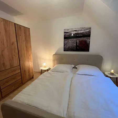 Apartment 50qm Dachgeschoss Zentral In Ehrenfeld - Friederika I Bochum
