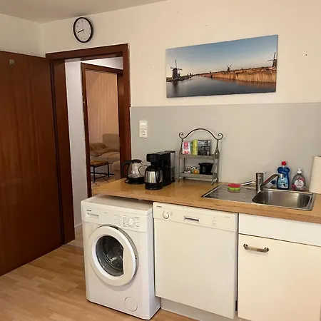 50Qm Dachgeschoss Wohnung - Waschmaschine - Zentral In Bochum Ehrenfeld - Glasfaser - Netflix - Self Check-In Apartamento Bochum