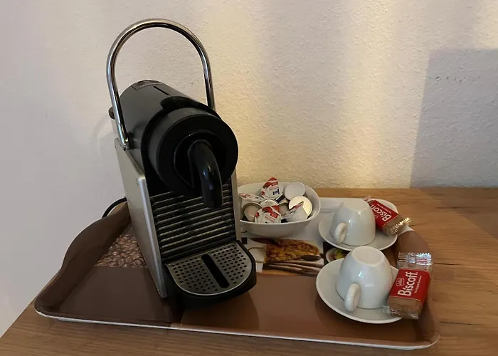 50qm Dachgeschoss Zentral In Ehrenfeld - Friederika I