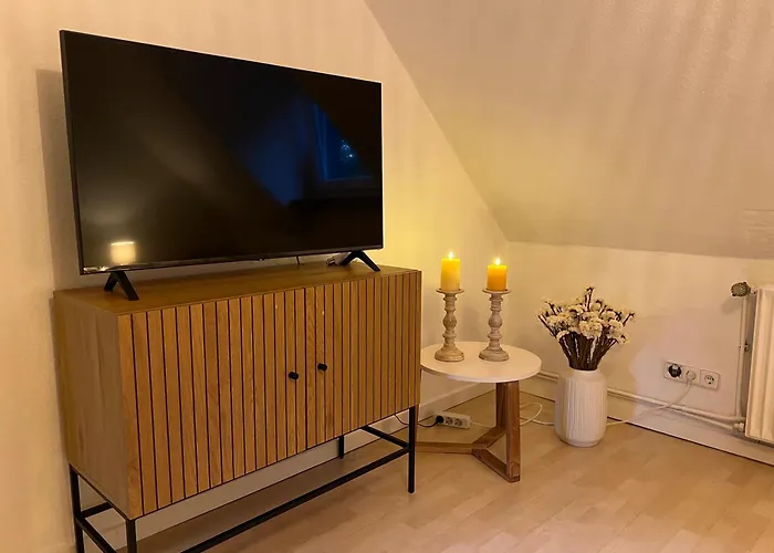 50qm Dachgeschoss Zentral In Ehrenfeld - Friederika I Apartamento